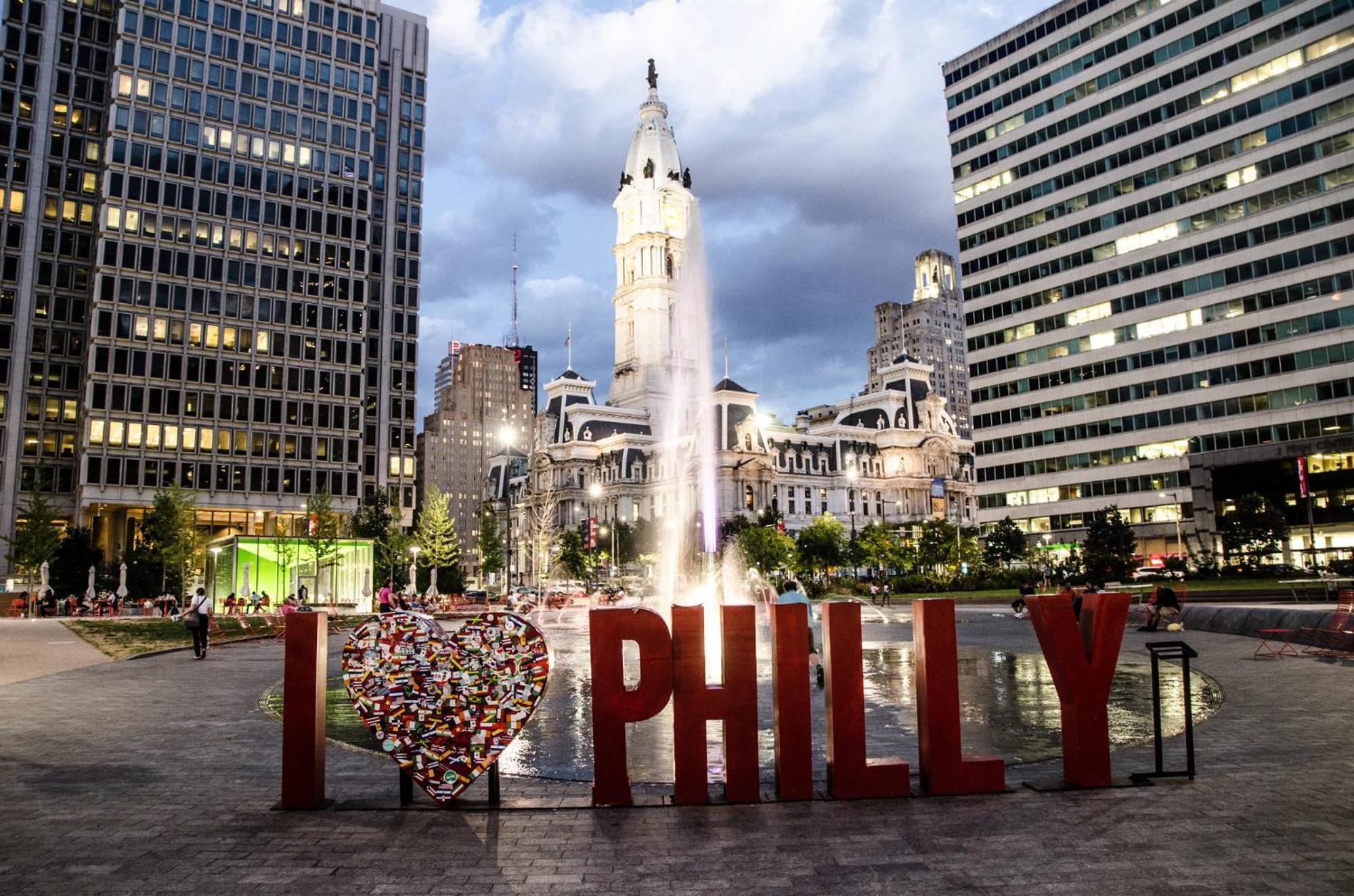 Loews Philadelphia Hotel Exterior photo